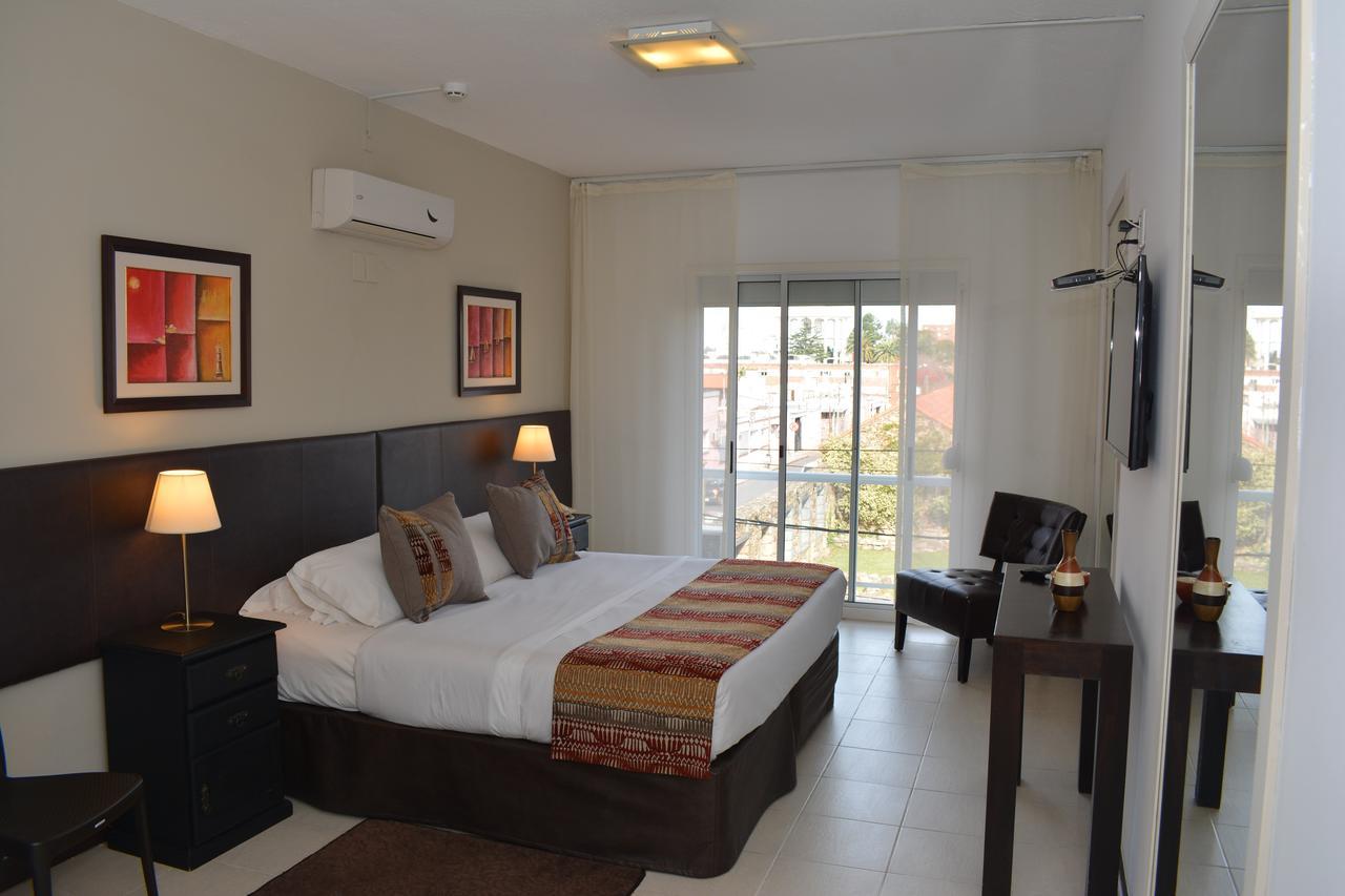 De La Plaza Hotel مالدونادو المظهر الخارجي الصورة